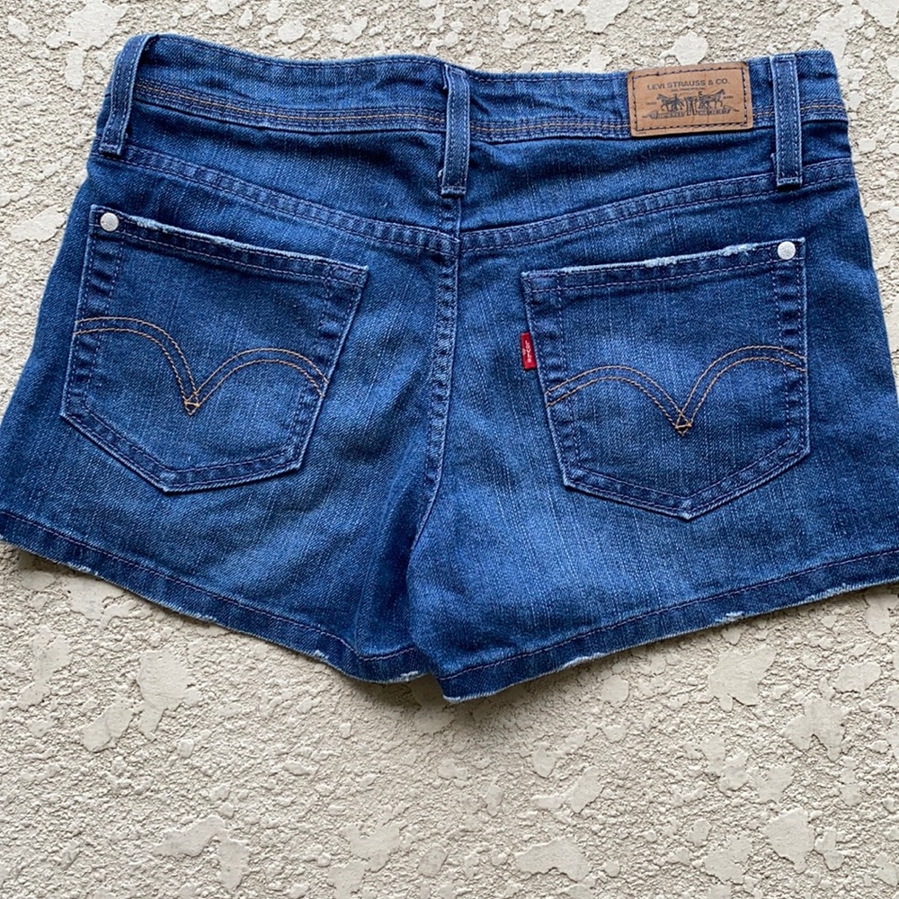 Levi’s denim shorts size 5